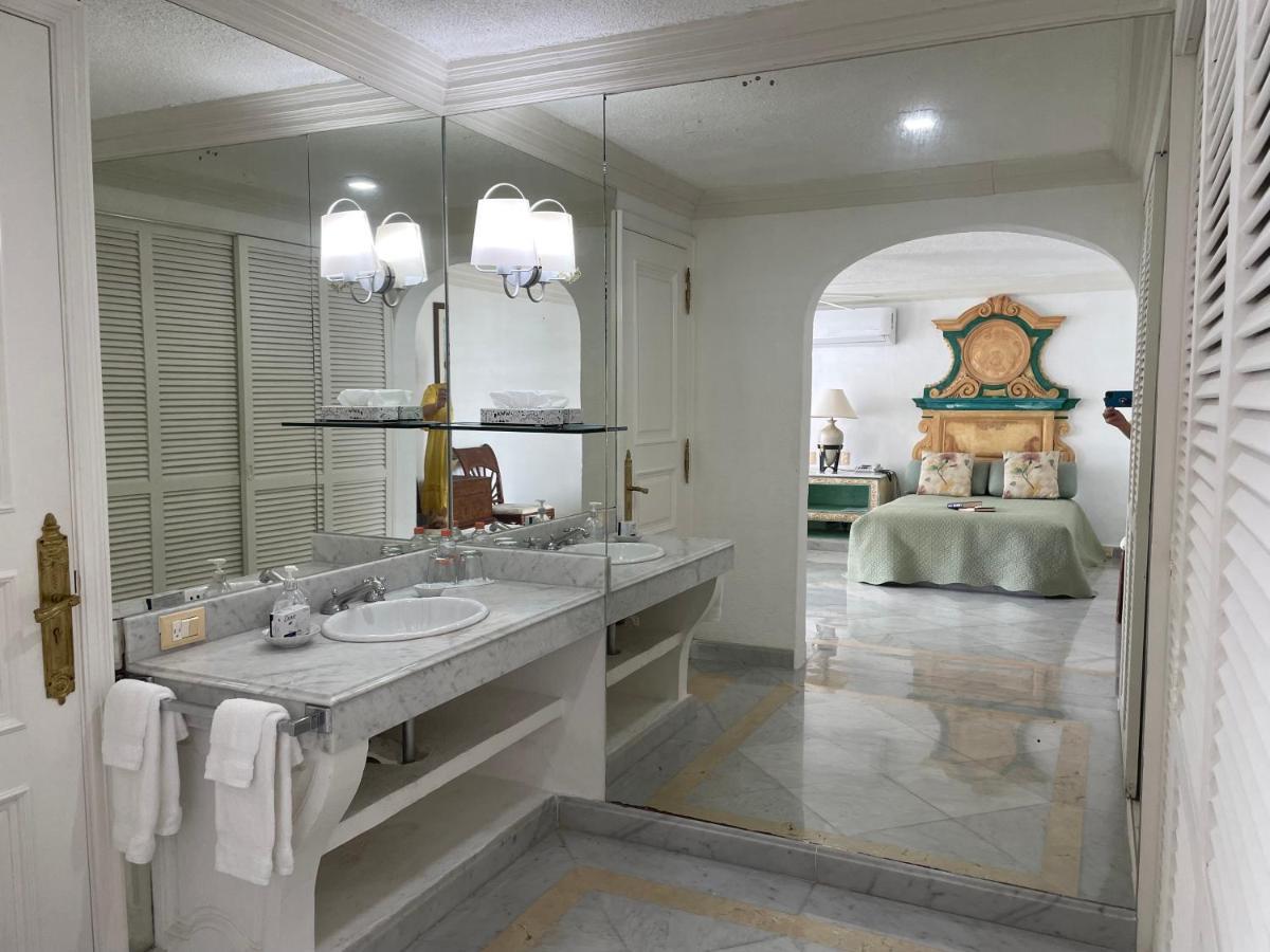 Jade Luxury Full Service Staff Vilă Acapulco